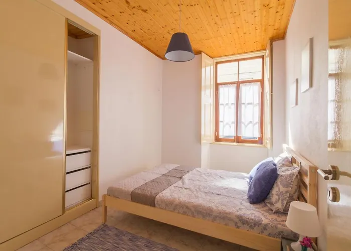 Casa Confortavel No Centro Da * フィゲイラ・ダ・フォズ